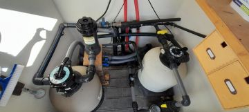 Dienstleister für Swimmingpools (Reinigung)