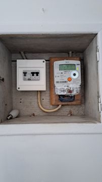 Electrician