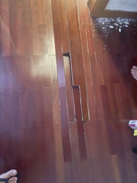 Flooring Specialist