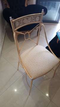 Upholsterer
