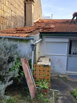 Roof Installation Professional