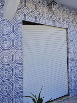Window Blinds Repair Specialist