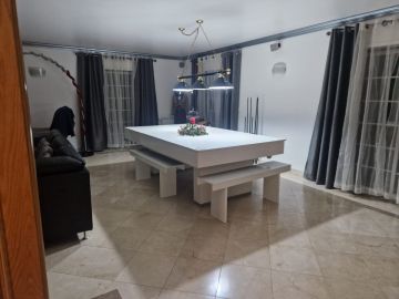 Interior Decorator