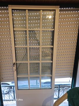 Window Blinds Repair Specialist