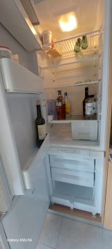 Refrigerator Repairman