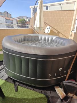 Reinigungskraft (für Pool- und SPA-Anlagen)
