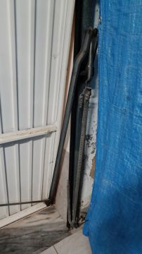 Steel Materials and Gates