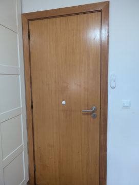 Door Installer