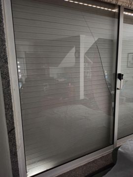 Glazier