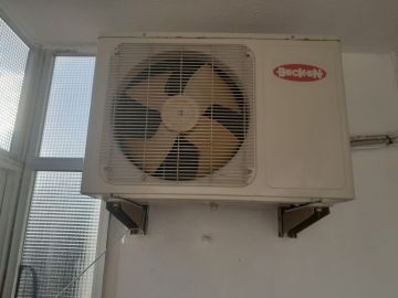 Técnico de Reparação de Ar Condicionado