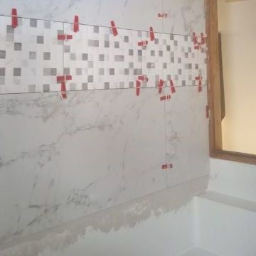 Construhelp - Torres Vedras - Instalação de Banheira e Chuveiro