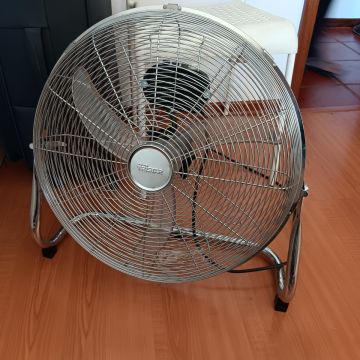 Fan Repairman
