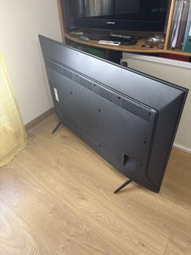 Montagem de TV - Bricolage e Mobiliário