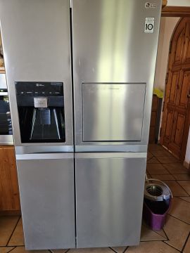 Refrigerator Repairman