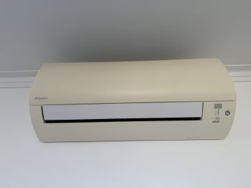 Techniker für Klimaanlagen