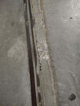 Steel Materials and Gates