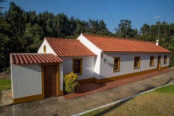 Empresa de Caixilharia de PVC