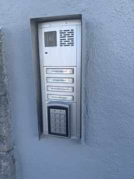 Instalação e Reparação de Intercomunicadores