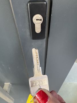 Empresa de Serralharia