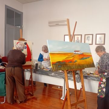 Atelier Meire Gomes - Faro - Cours de dessin, peinture et sculpture