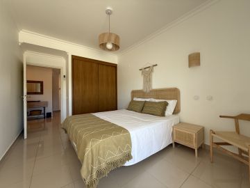 Especialista de Limpeza de Apartamentos - Serviços Domésticos