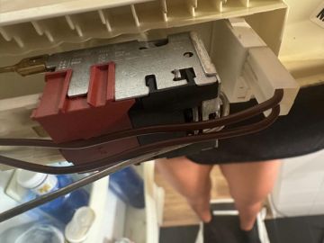 Manutenção ou Reparação de Frigorífico - Cozinha