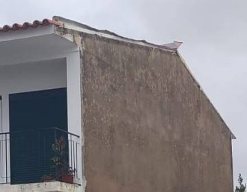 Reparação ou Manutenção de Telhado
