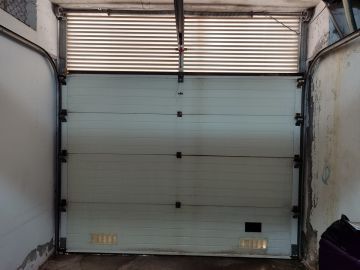 Técnico de Reparação de Portões de Garagem