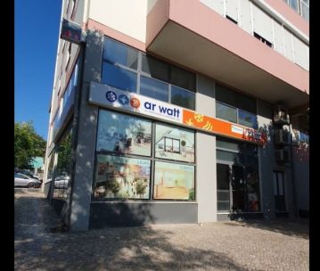 Especialista de Limpeza de Janelas - Serviços Domésticos