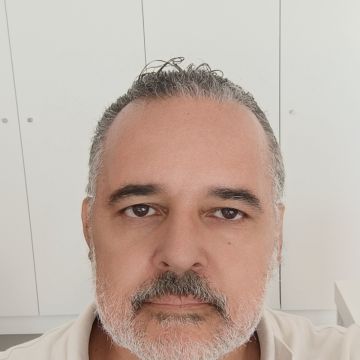 Paulo - Valongo - Montagem de Equipamento Desportivo