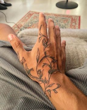 Tatuador