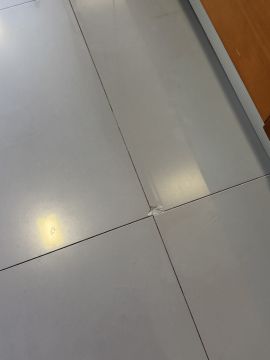 Handwerker für Fliesenlegerei
