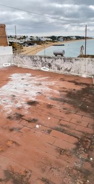 Concrete Specialist