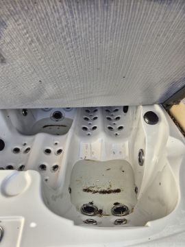Limpeza e Manutenção de Jacuzzi e Spa