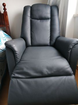 Upholsterer