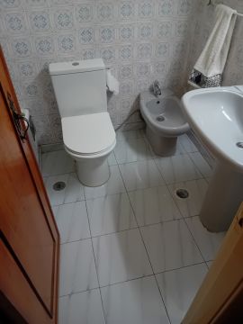Aisha - Amadora - Commercial Cleaning