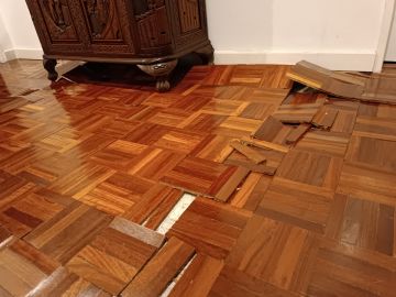 Flooring Specialist