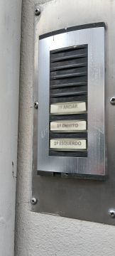 Técnico de Intercomunicadores - Assistência Técnica