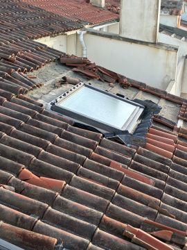 Roofer Repair Specialist - Home Improvements