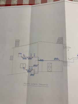 Dachdecker (Bau- oder Austausch)