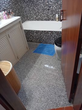 Aisha - Amadora - Office Cleaning (Recurring)