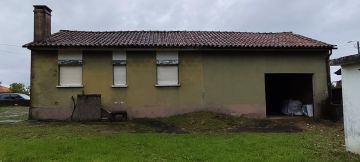 Fachmann für Dachdeckerarbeiten