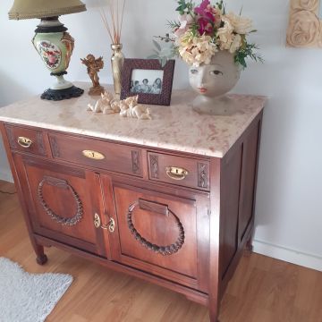 Cabinet Painter