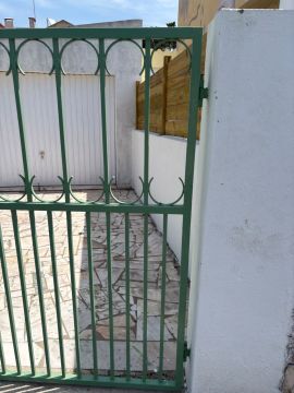 Instalação ou Reparação de Portões - Serralharia e Portões