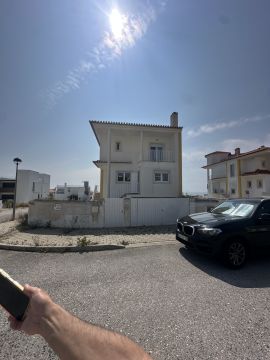 Exterior Painter