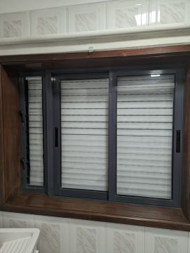 Glazier