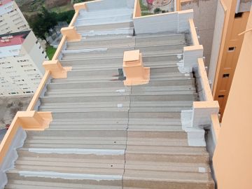 Roof Installation Professional