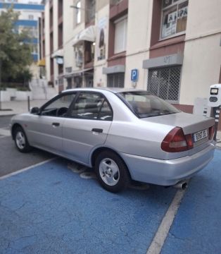 Pintor de automóveis