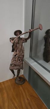 Antiguidades - Serviços Variados