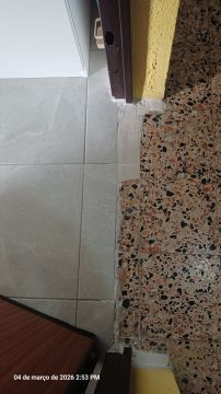 Colocação de Rodapés - Remodelações e Construção